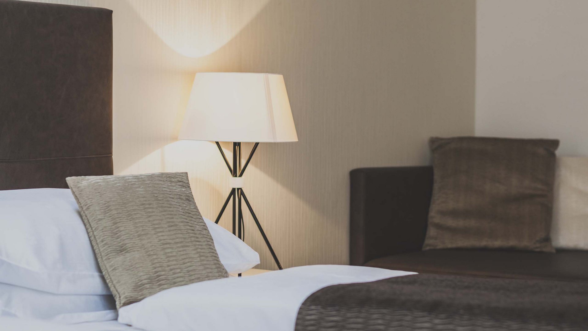 Un hotel nel verde: a Bolzano, tra natura e città Un hotel nel verde: a Bolzano, tra natura e città