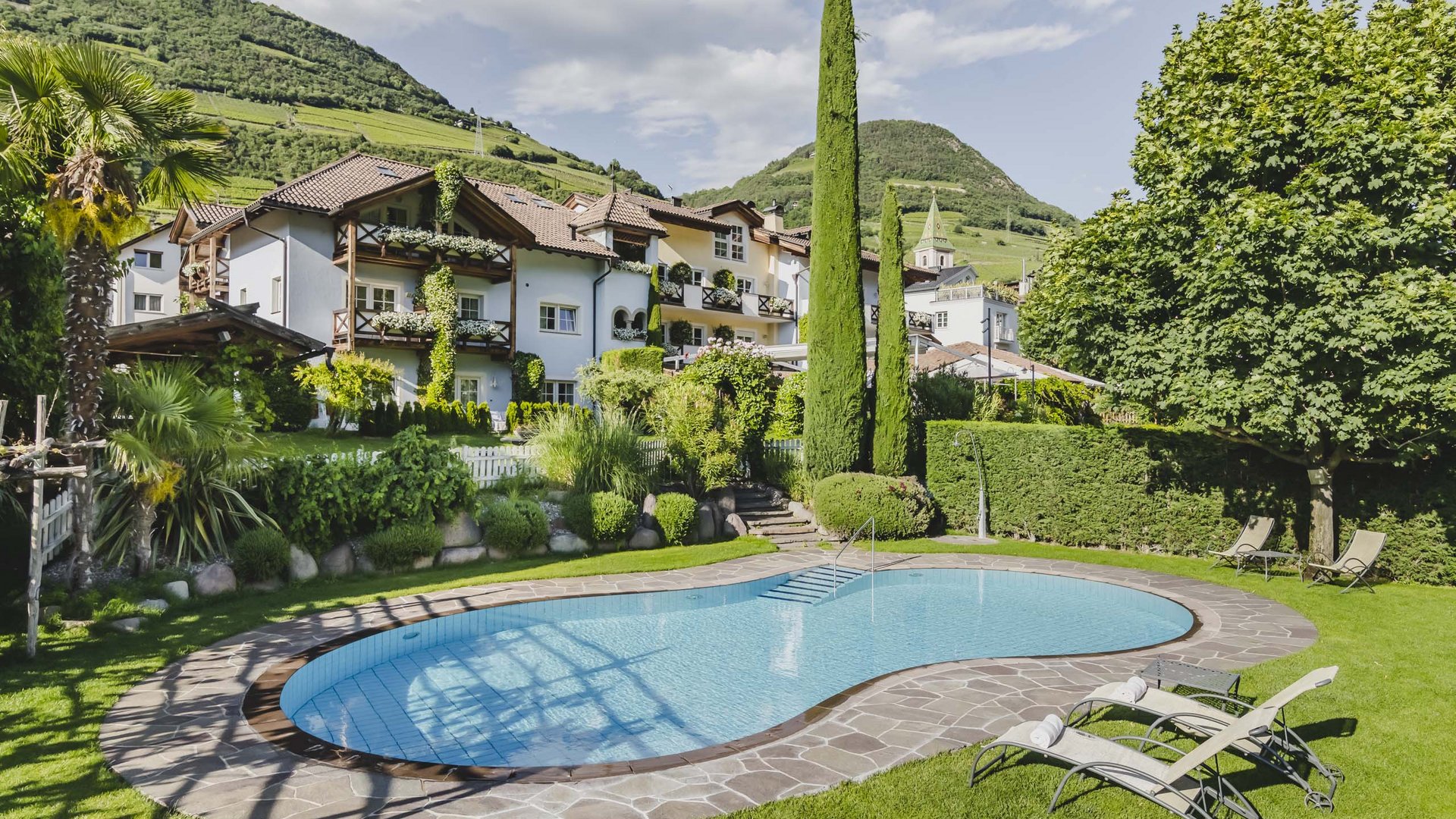 Un hotel vicino Bolzano con piscina? Eccolo!